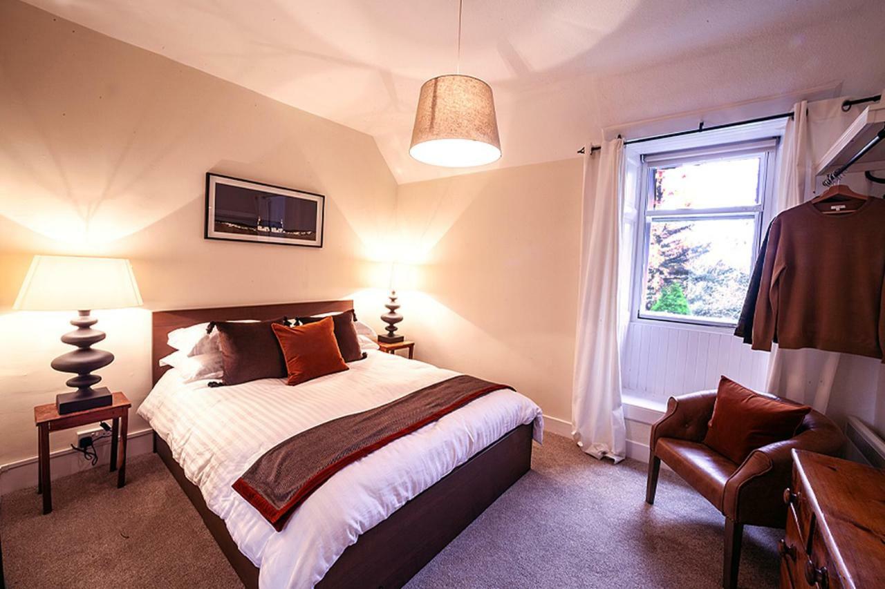 Butler'S Apartment. Flat 5, Dalmore House, Helensburgh, Scotland G84 8Jp المظهر الخارجي الصورة